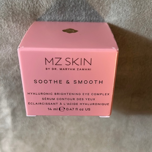 MZ Skin Soothe & Smooth-Hyaluronic Brightening Eye Complex, Firming Tri-Peptide - Picture 6 of 11